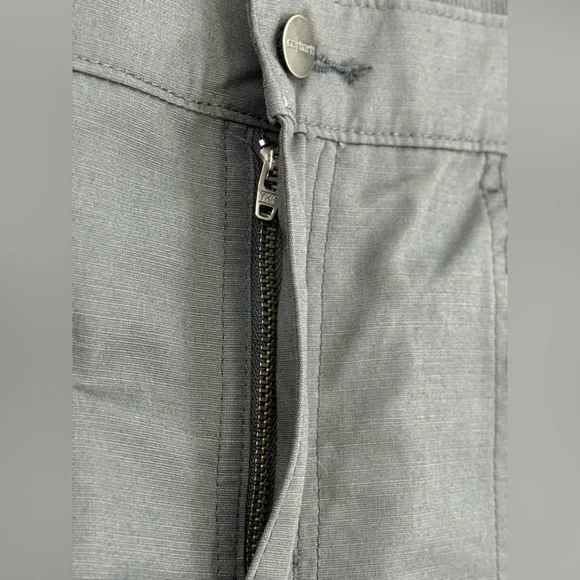 Carhartt Women’s Original Fit Cargo Work Shorts with Utility Pockets, Size 18 - Picture 4 of 13